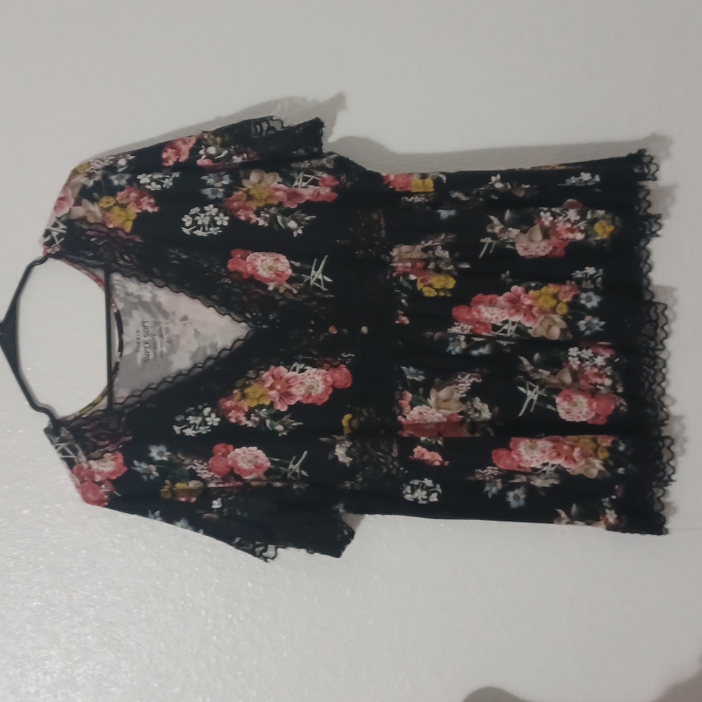 Torrid blouse